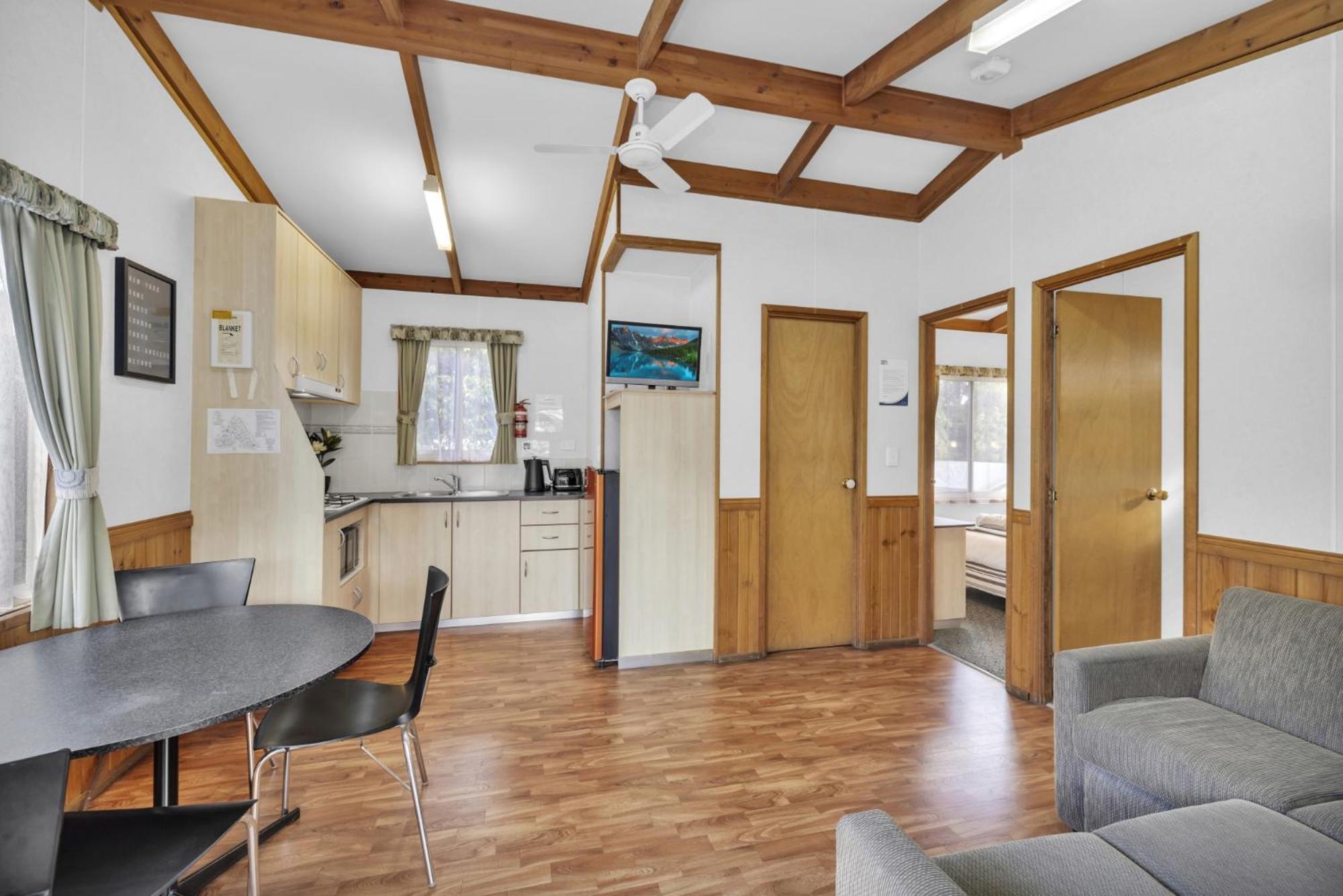 Metung Holiday Villas Extérieur photo